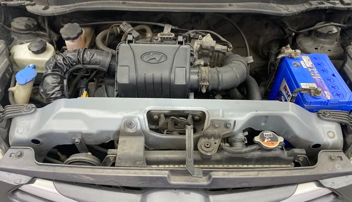 2016 Hyundai Eon ERA +, Petrol, Manual, 39,442 km, Engine View