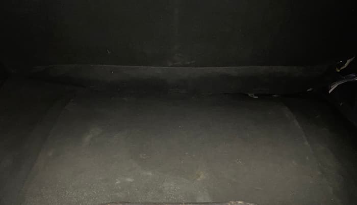 2016 Hyundai Eon ERA +, Petrol, Manual, 39,442 km, Boot Inside