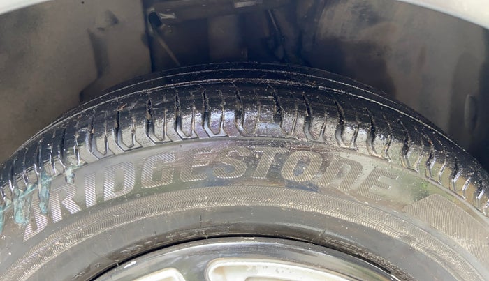 2021 Tata ALTROZ XE PETROL, Petrol, Manual, 34,288 km, Right Front Tyre Tread