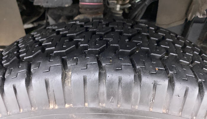 2022 Mahindra Bolero B6 (O), Diesel, Manual, 12,437 km, Right Front Tyre Tread
