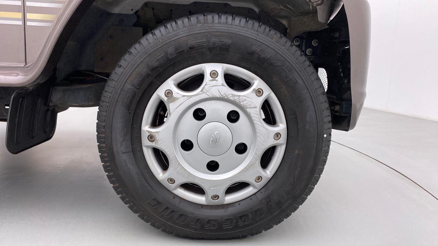 2022 Mahindra Bolero B6 (O), Diesel, Manual, 12,437 km, Right Front Wheel
