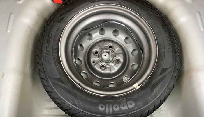 2017 Hyundai Eon ERA +, Petrol, Manual, 18,625 km, Spare Tyre