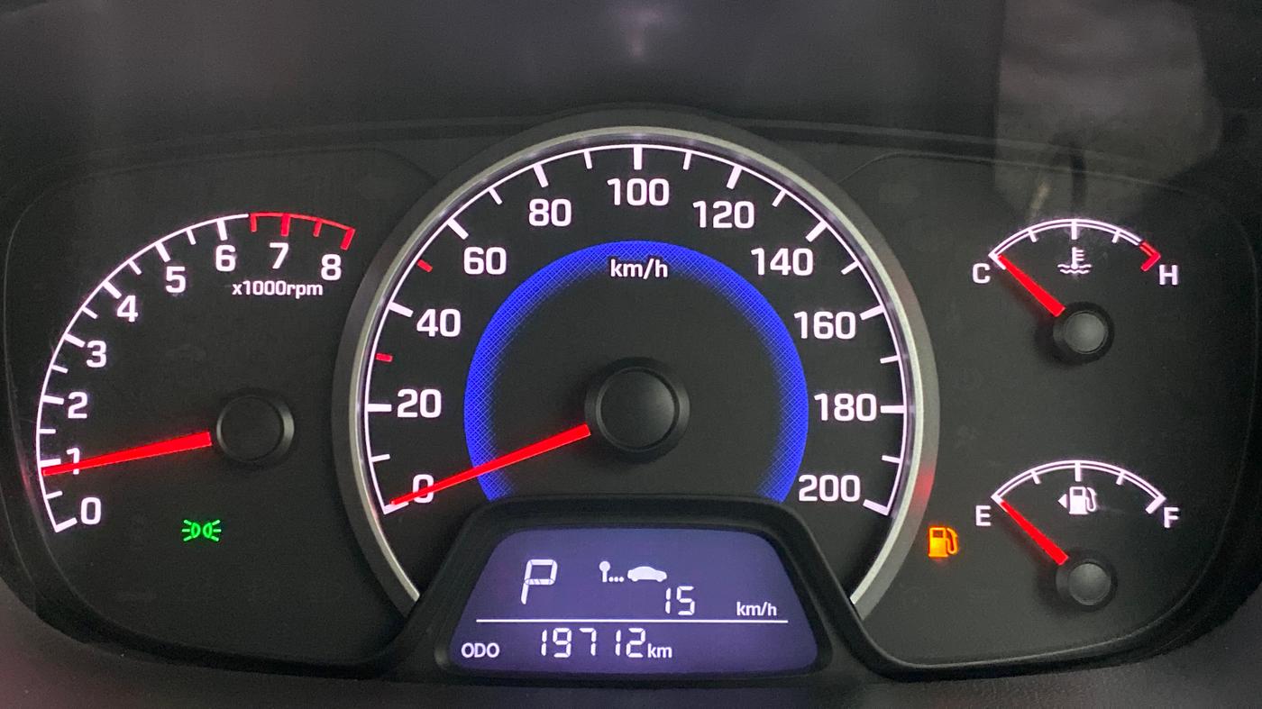 2017 Hyundai Grand i10 SPORTZ (O) 1.2 AT VTVT, Petrol, Automatic, 19,752 km, Odometer Image