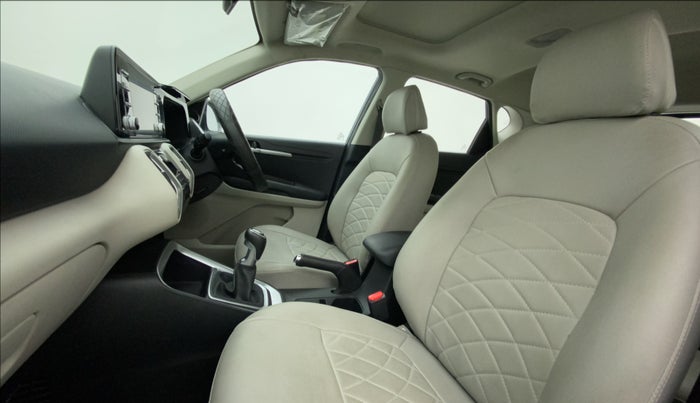 2021 KIA SONET HTX 1.0 IMT, Petrol, Manual, 13,890 km, Right Side Front Door Cabin