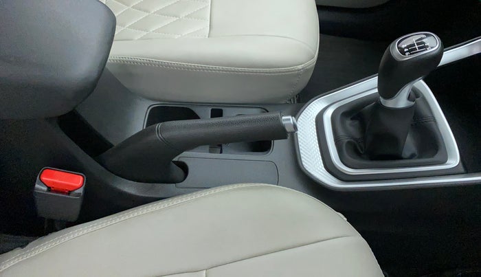 2021 KIA SONET HTX 1.0 IMT, Petrol, Manual, 13,890 km, Gear Lever