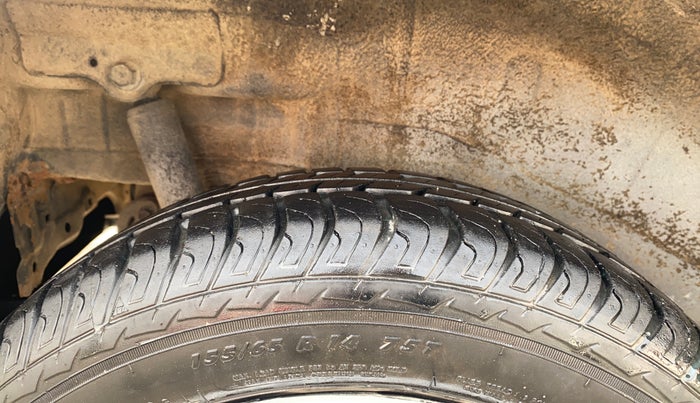 2017 Maruti Wagon R 1.0 VXI AMT, Petrol, Automatic, 42,802 km, Right Rear Tyre Tread