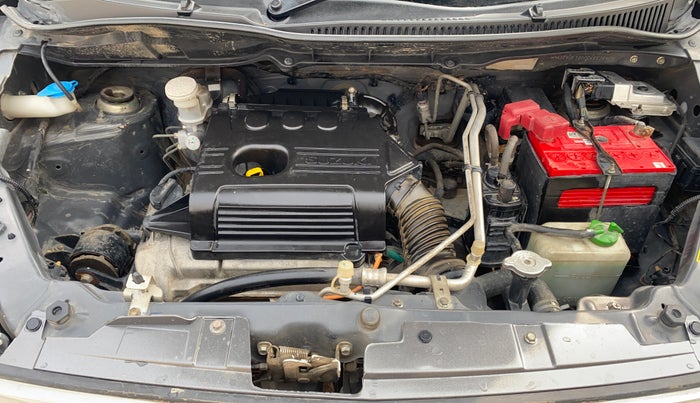 2017 Maruti Wagon R 1.0 VXI AMT, Petrol, Automatic, 42,802 km, Engine View