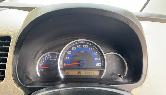 2017 Maruti Wagon R 1.0 VXI AMT, Petrol, Automatic, 42,802 km, Odometer Image