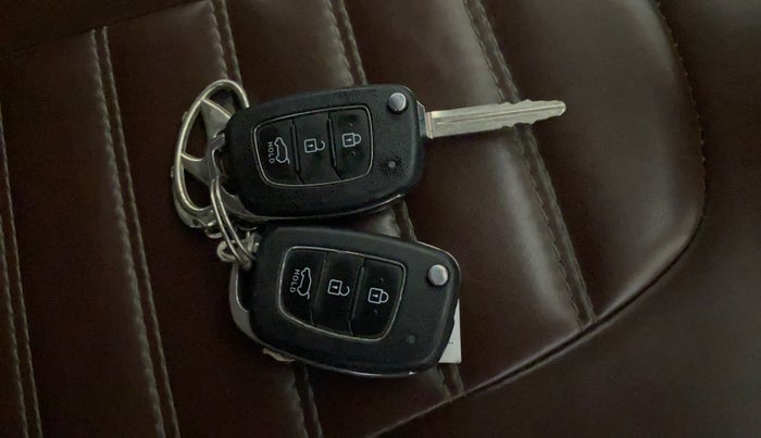 2022 Hyundai Creta EX 1.5 DIESEL, Diesel, Manual, 68,729 km, Key Close Up