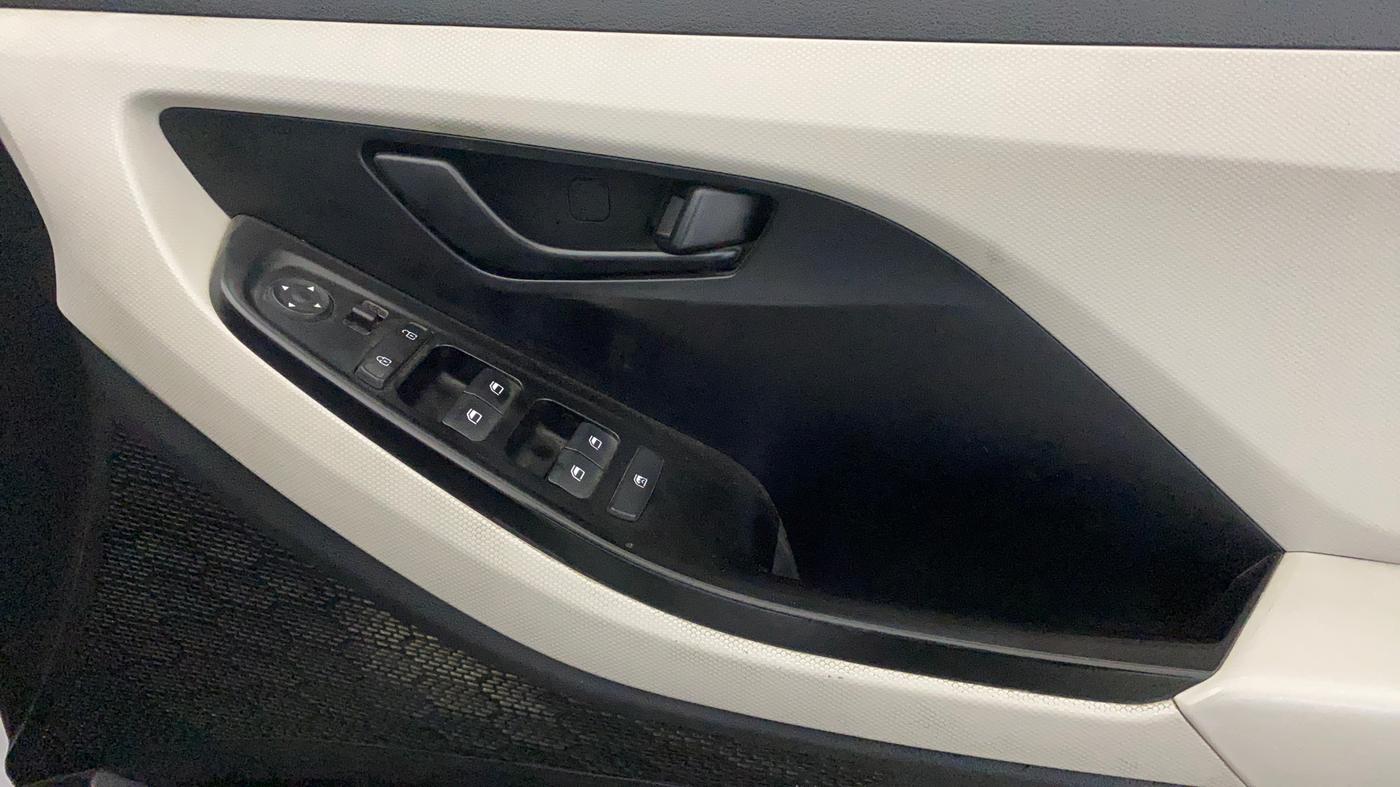2022 Hyundai Creta EX 1.5 DIESEL, Diesel, Manual, 68,729 km, Driver Side Door Panels Control