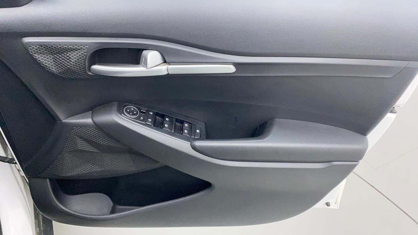 2021 KIA SELTOS HTK PLUS 1.5 DIESEL, Diesel, Manual, 38,557 km, Driver Side Door Panels Control
