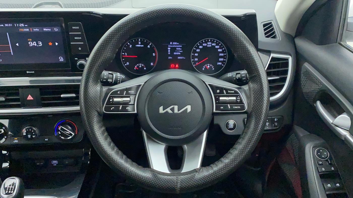 2021 KIA SELTOS HTK PLUS 1.5 DIESEL, Diesel, Manual, 38,557 km, Steering Wheel Close Up
