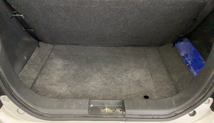 2016 Maruti Alto K10 LXI, Petrol, Manual, 49,688 km, Boot Inside