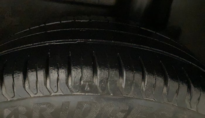 2020 Maruti Dzire ZXI, Petrol, Manual, 37,263 km, Left Rear Tyre Tread