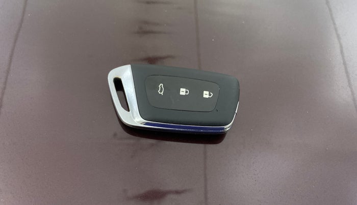 2022 MG HECTOR SHARP 1.5 PETROL CVT, Petrol, Automatic, 32,256 km, Key Close Up