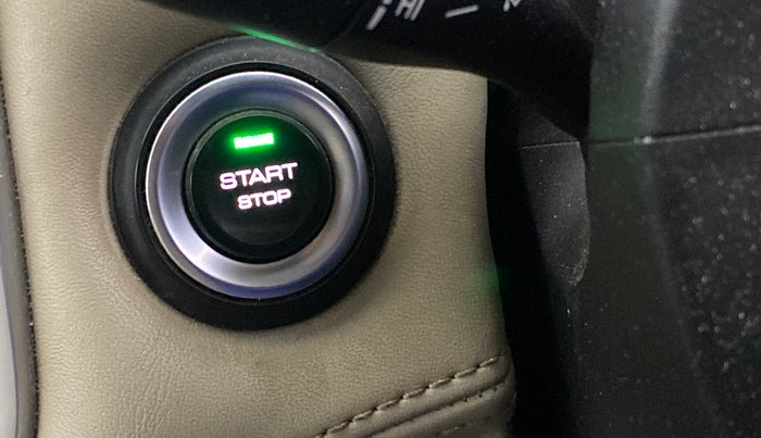 2022 MG HECTOR SHARP 1.5 PETROL CVT, Petrol, Automatic, 32,256 km, Keyless Start/ Stop Button