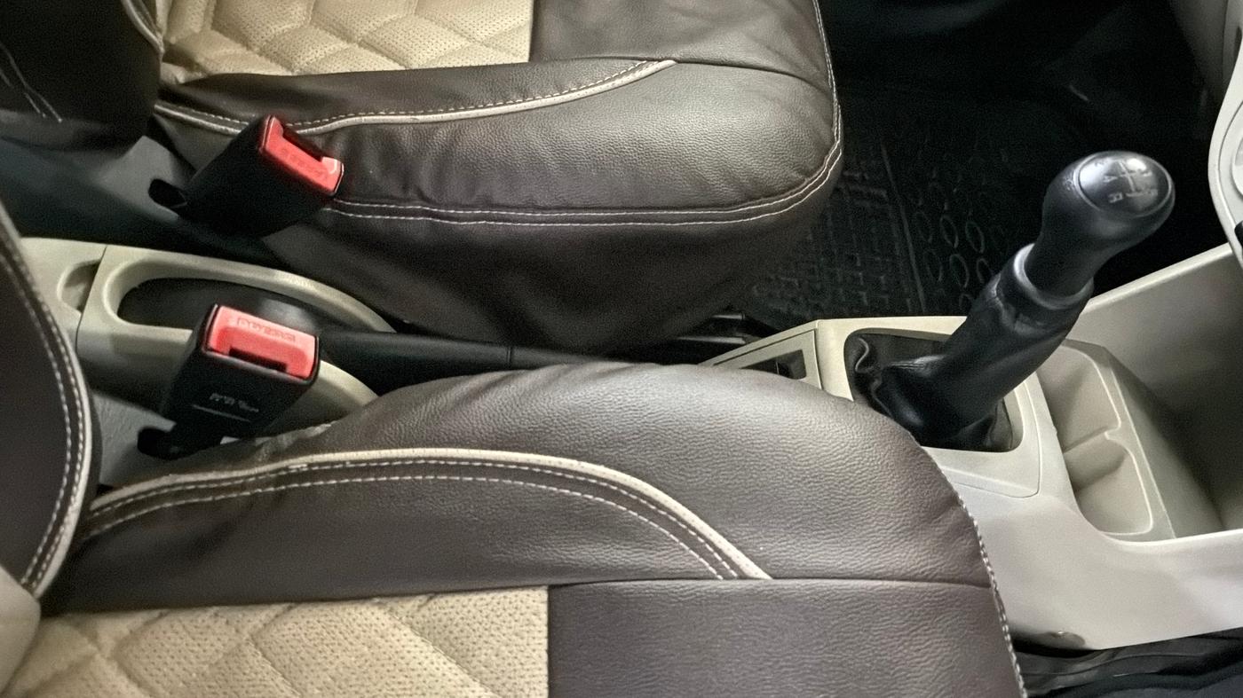 2020 Maruti Alto LXI, Petrol, Manual, 20,829 km, Gear Lever