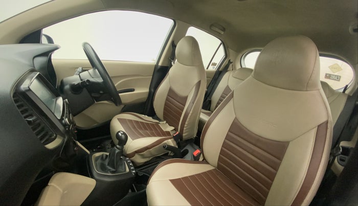 2019 Hyundai NEW SANTRO SPORTZ CNG, CNG, Manual, 55,530 km, Right Side Front Door Cabin