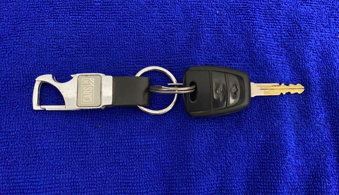 2019 Hyundai NEW SANTRO SPORTZ CNG, CNG, Manual, 55,530 km, Key Close Up