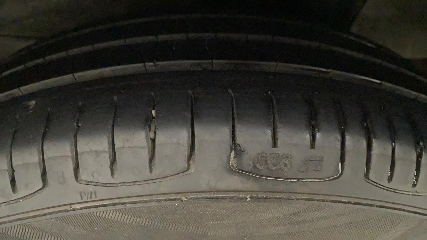 2019 Hyundai NEW SANTRO SPORTZ CNG, CNG, Manual, 55,530 km, Left Rear Tyre Tread