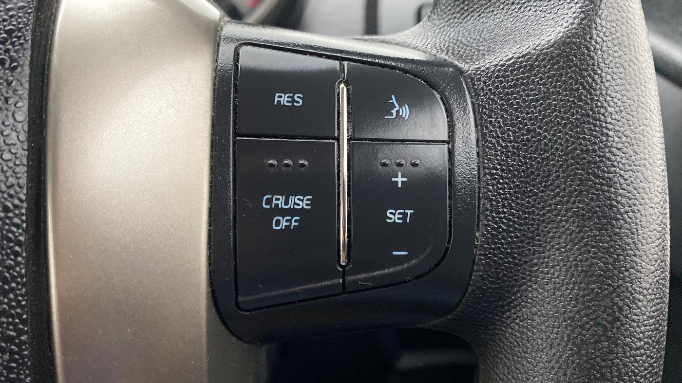 2019 Mahindra XUV500 W7 FWD, Diesel, Manual, 40,278 km, Adaptive Cruise Control