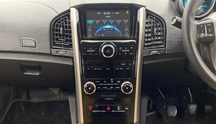 2019 Mahindra XUV500 W7 FWD, Diesel, Manual, 40,278 km, Air Conditioner