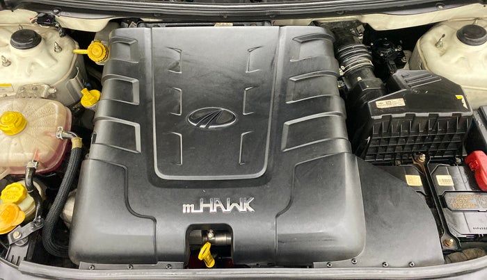 2019 Mahindra XUV500 W7 FWD, Diesel, Manual, 40,278 km, Open Bonet
