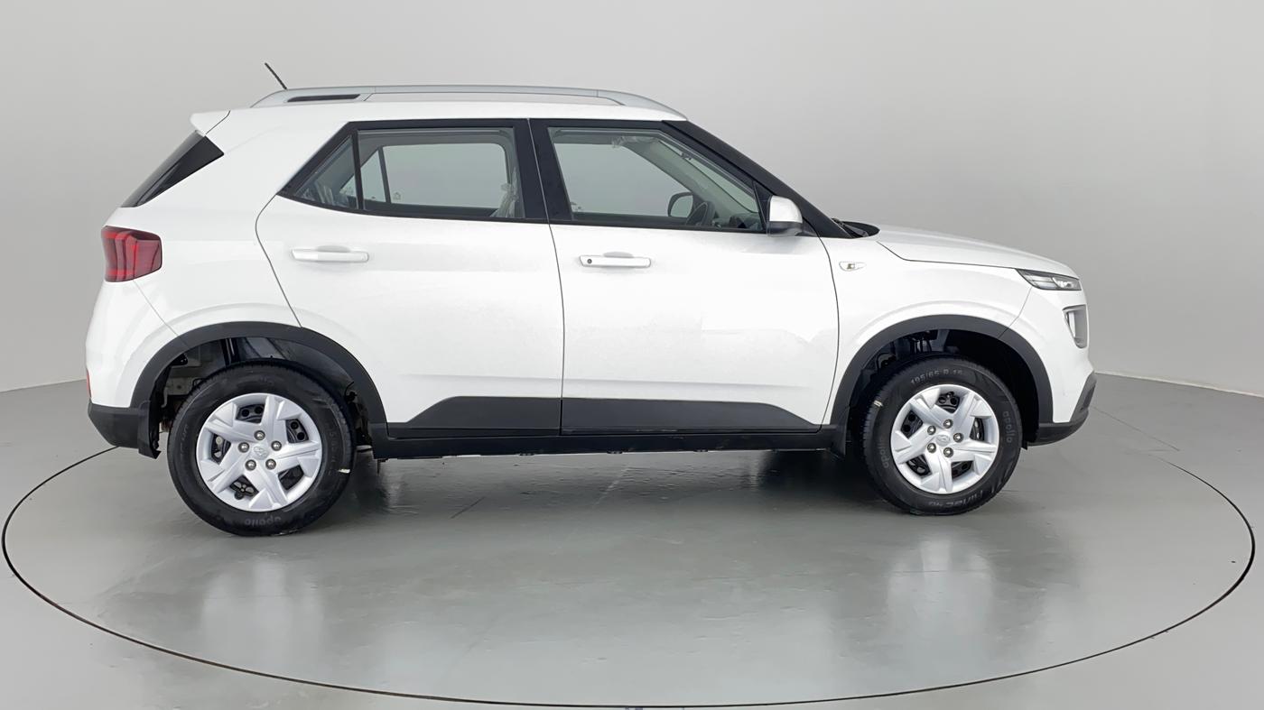 2021 Hyundai VENUE S MT 1.2 KAPPA, Petrol, Manual, 7,858 km, Right Side View
