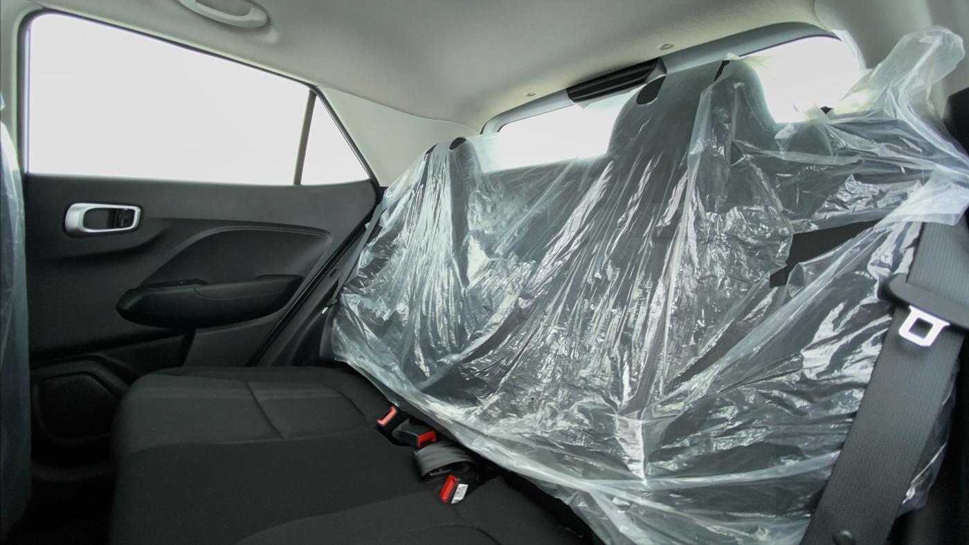 2021 Hyundai VENUE S MT 1.2 KAPPA, Petrol, Manual, 7,858 km, Right Side Rear Door Cabin