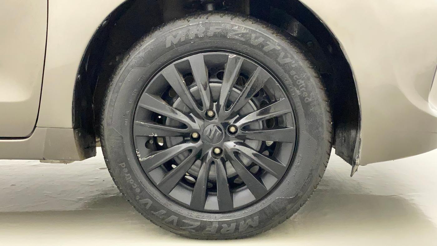 2021 Maruti Baleno DELTA PETROL 1.2, Petrol, Manual, 33,717 km, Right Front Wheel