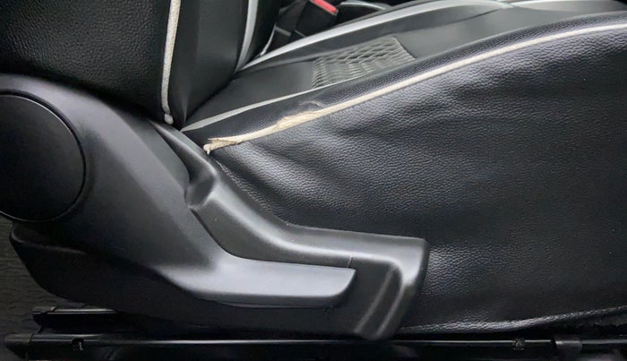 2017 Maruti Baleno DELTA PETROL 1.2, Petrol, Manual, 22,294 km, Driver Side Adjustment Panel