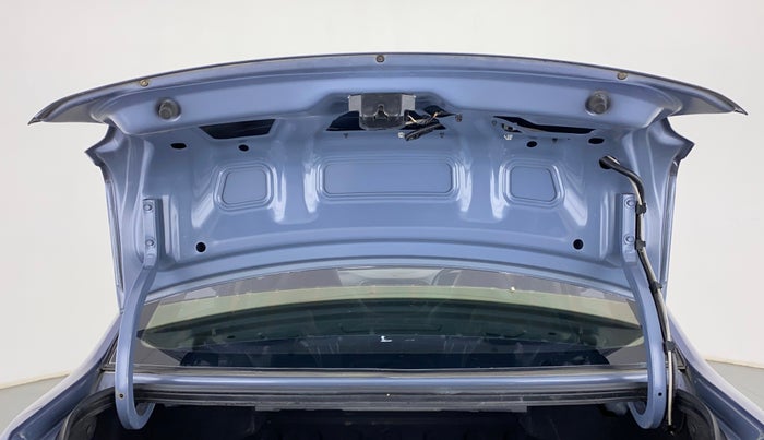 2016 Hyundai Xcent SX 1.2 (O), Petrol, Manual, 84,007 km, Boot Door Open