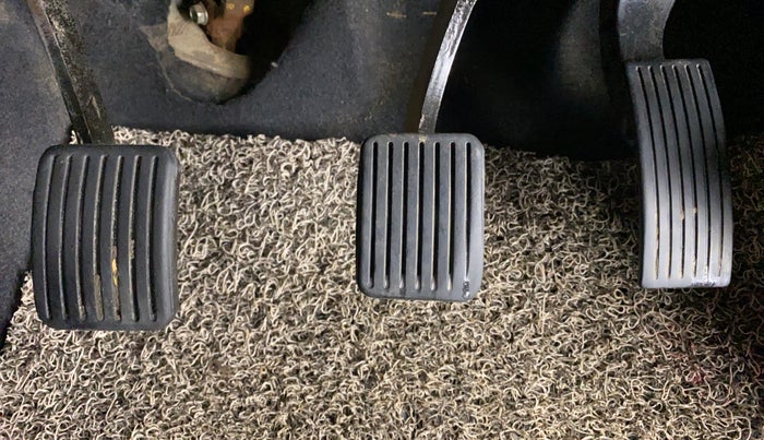 2016 Hyundai Xcent SX 1.2 (O), Petrol, Manual, 84,007 km, Pedals