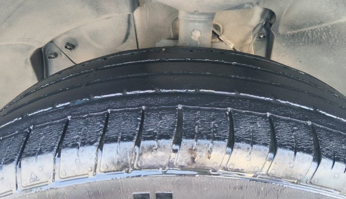 2021 Nissan Kicks XV PREMIUM TURBO 1.3 CVT, Petrol, Automatic, 52,747 km, Left Front Tyre Tread