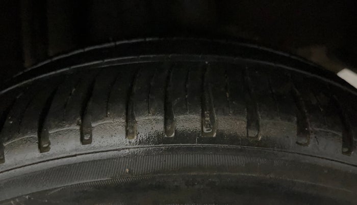 2019 Honda Jazz 1.2L I-VTEC VX CVT, Petrol, Automatic, 32,702 km, Left Rear Tyre Tread