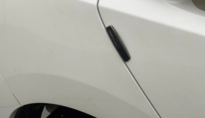 2021 Honda Jazz 1.2L I-VTEC V, Petrol, Manual, 39,029 km, Right quarter panel - Minor scratches