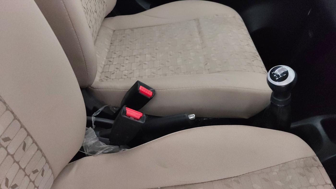2017 Maruti Wagon R 1.0 VXI OPT, Petrol, Manual, 20,396 km, Gear Lever