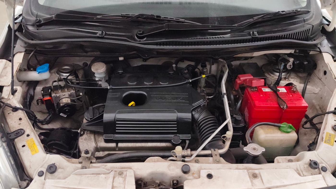 2017 Maruti Wagon R 1.0 VXI OPT, Petrol, Manual, 20,396 km, Engine View