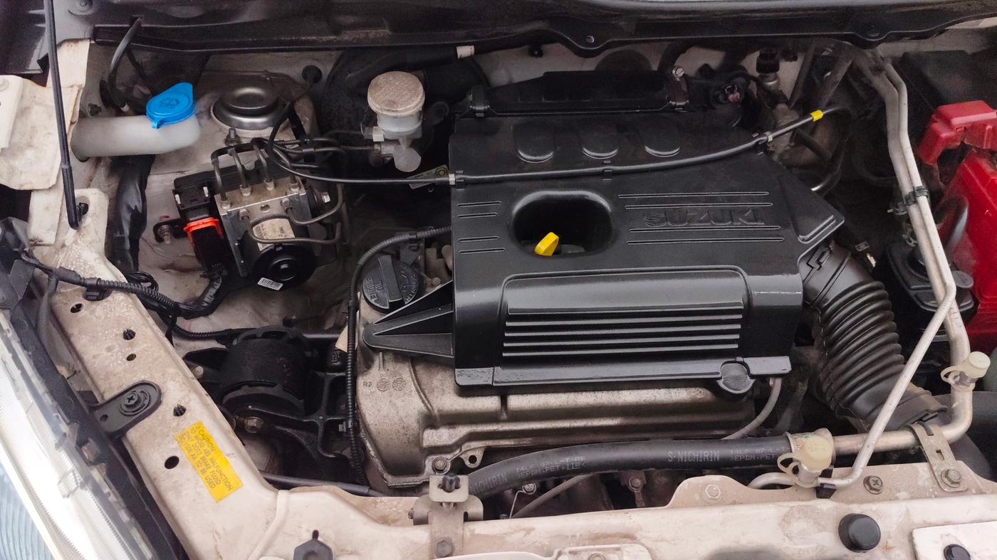 2017 Maruti Wagon R 1.0 VXI OPT, Petrol, Manual, 20,396 km, Engine View - Right