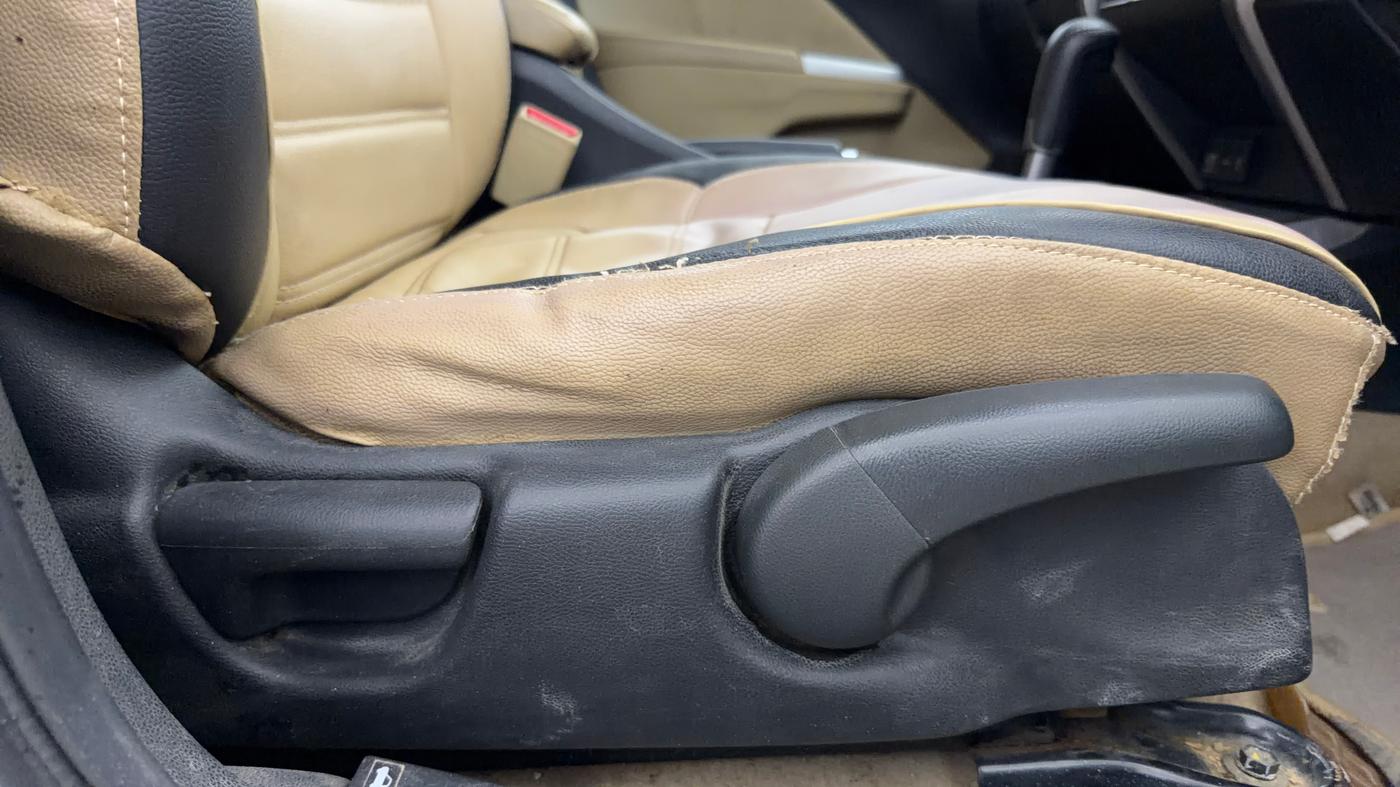 2015 Honda City 1.5L I-VTEC VX CVT, Petrol, Automatic, 57,449 km, Driver Side Adjustment Panel