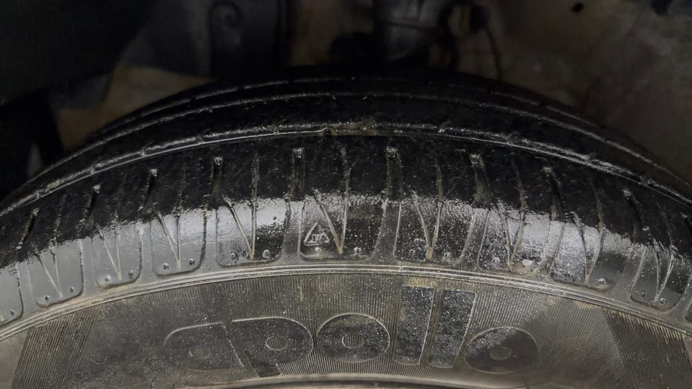 2015 Honda City 1.5L I-VTEC VX CVT, Petrol, Automatic, 57,449 km, Left Front Tyre Tread
