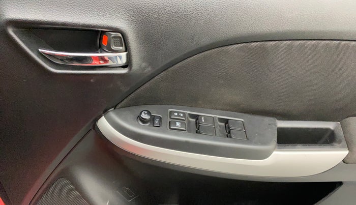 2017 Maruti Baleno DELTA PETROL 1.2, Petrol, Manual, 69,538 km, Driver Side Door Panels Control