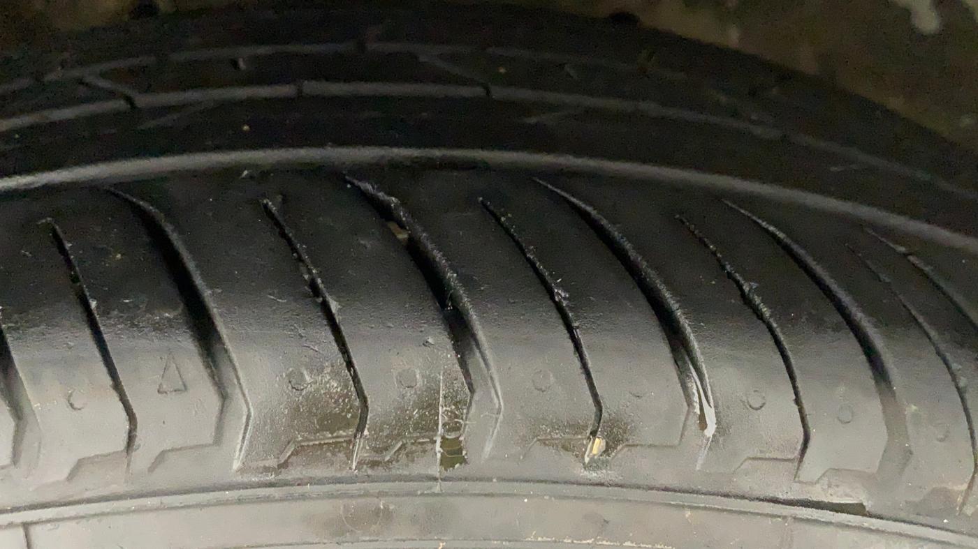 2017 Honda WR-V 1.2L I-VTEC VX MT, Petrol, Manual, 85,482 km, Left Rear Tyre Tread