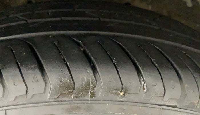 2017 Honda WR-V 1.2L I-VTEC VX MT, Petrol, Manual, 85,482 km, Left Rear Tyre Tread