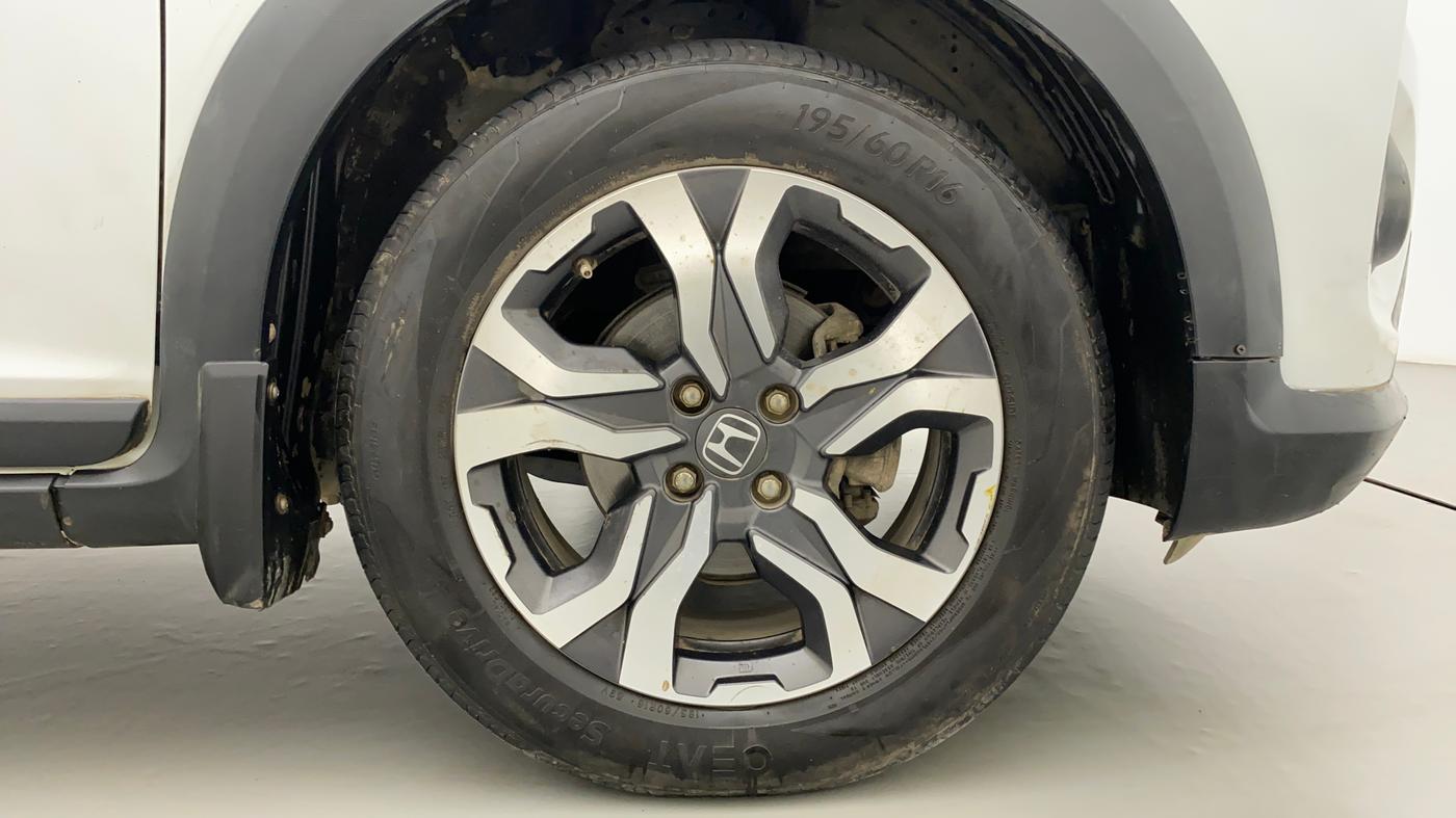 2017 Honda WR-V 1.2L I-VTEC VX MT, Petrol, Manual, 85,482 km, Right Front Wheel