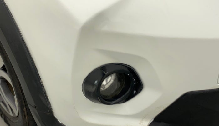 2017 Honda WR-V 1.2L I-VTEC VX MT, Petrol, Manual, 85,482 km, Right fog light - Not working