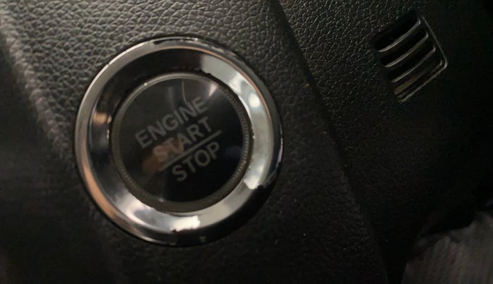 2017 Honda WR-V 1.5L I-DTEC VX MT, Diesel, Manual, 97,195 km, Keyless Start/ Stop Button