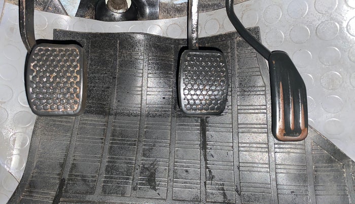 2012 Maruti Alto 800 LXI, Petrol, Manual, 74,061 km, Pedals