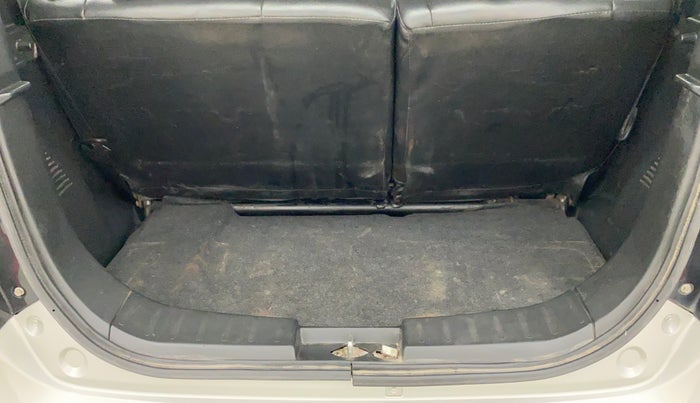 2016 Maruti Wagon R 1.0 VXI, Petrol, Manual, 99,049 km, Boot Inside