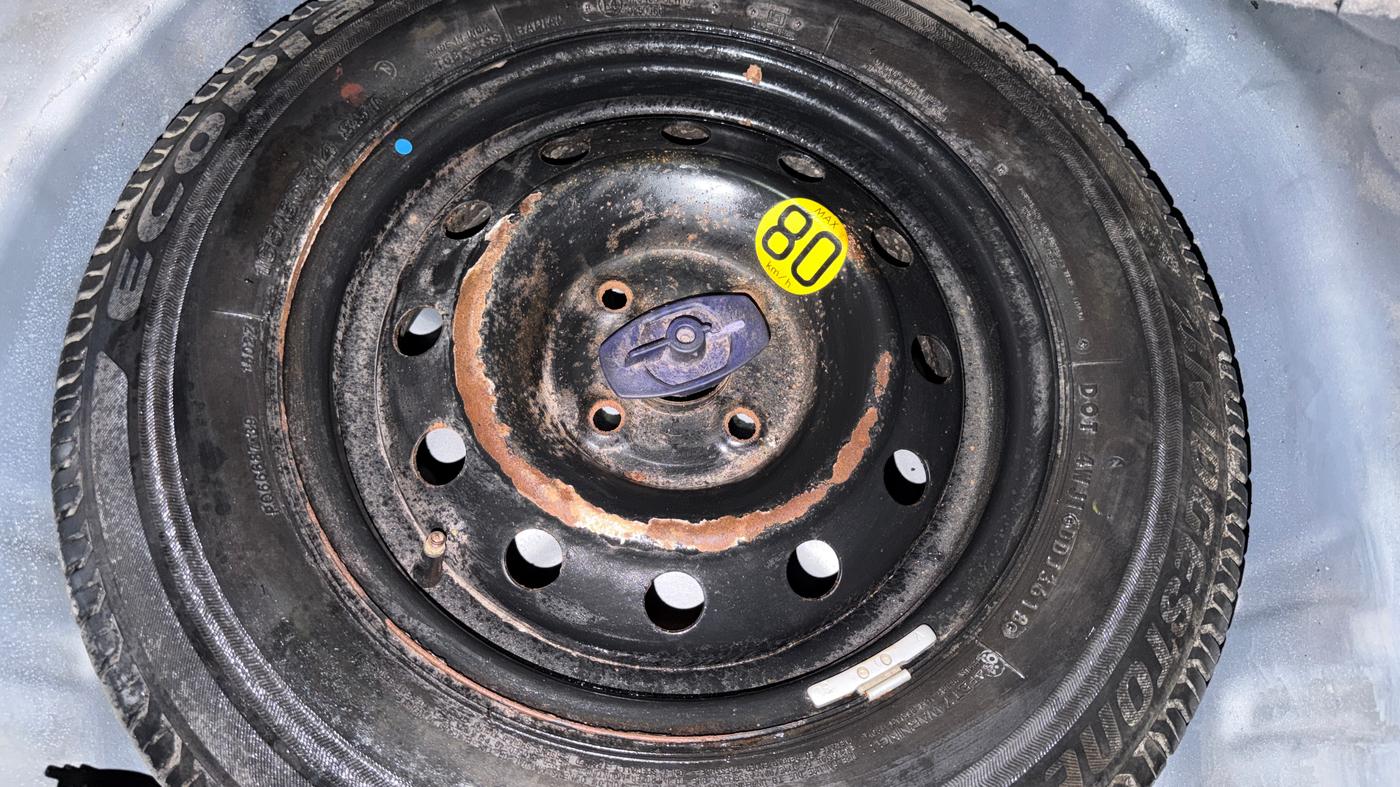 2018 Maruti Swift ZXI, Petrol, Manual, 92,845 km, Spare Tyre